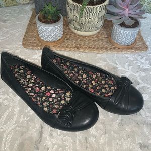 Black Flats